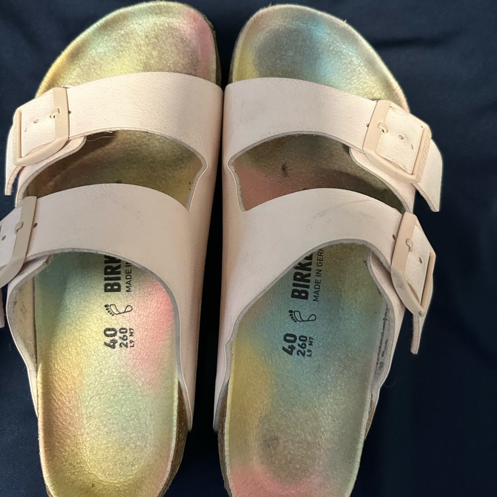 Pre-loved Birkenstock Arizona Size 40 W9-9:5